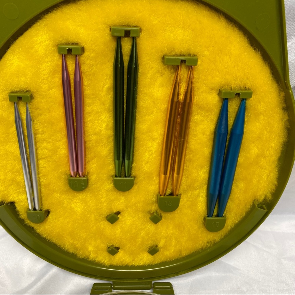 Boye Needle Company Needlemaster Kit Tote Case - Picture 4 of 13